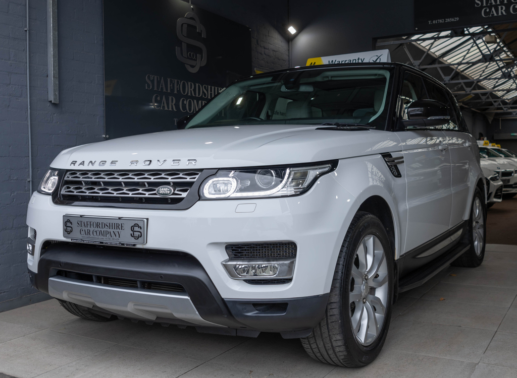 Land Rover Range Rover Sport Sdv6 Hse White #4