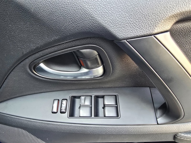Toyota Avensis Valvematic Active Black #24