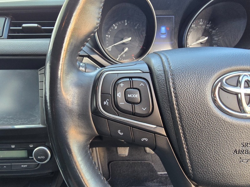 Toyota Avensis Valvematic Active Black #14