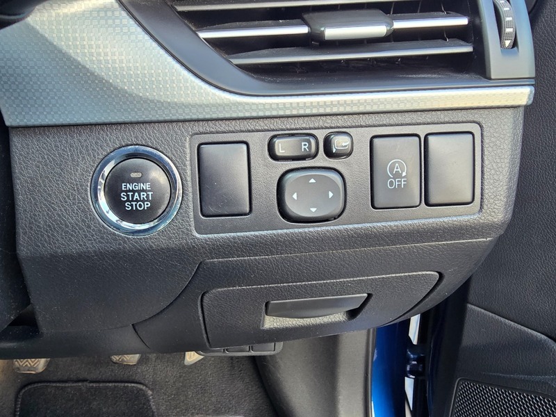 Toyota Avensis Valvematic Active Black #19