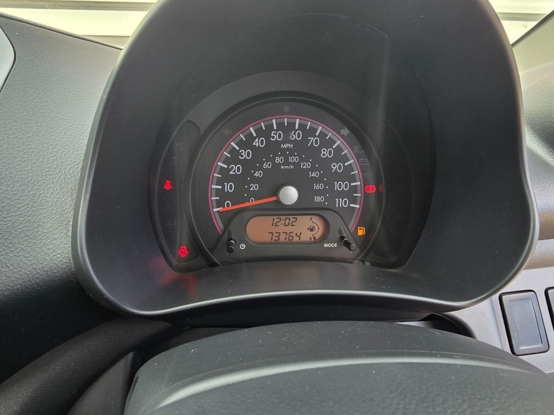 Suzuki Alto  White #10