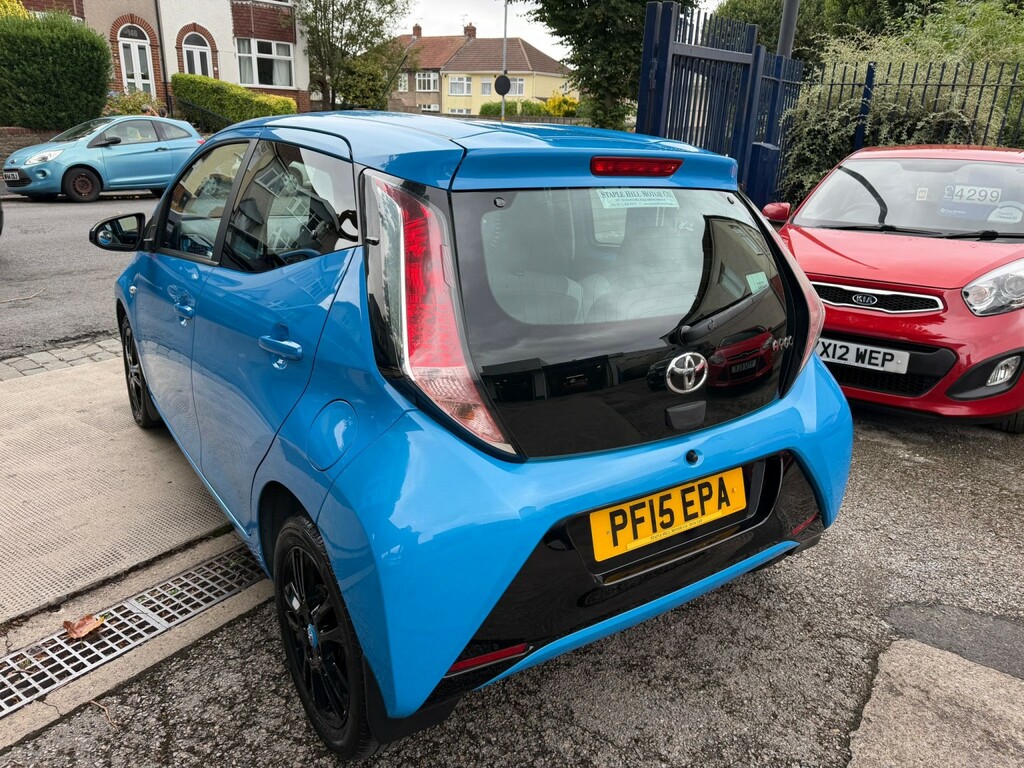 Toyota Aygo 1.0 Vvt-i X-cite Blue #6