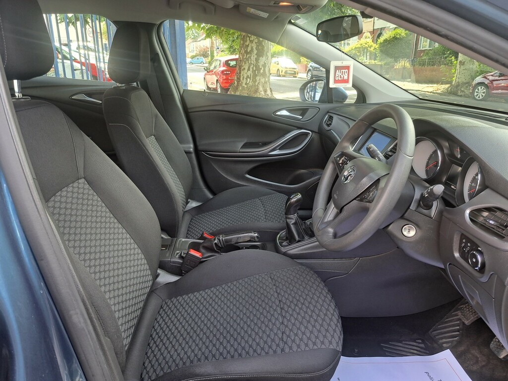 Vauxhall Astra 1.4 I Design Blue #4