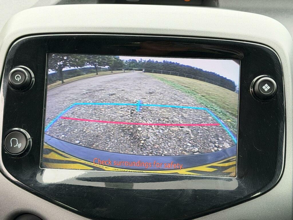 Toyota Aygo Hatchback Grey #38
