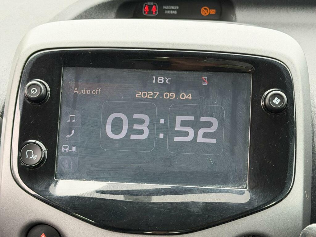 Toyota Aygo Hatchback Grey #39