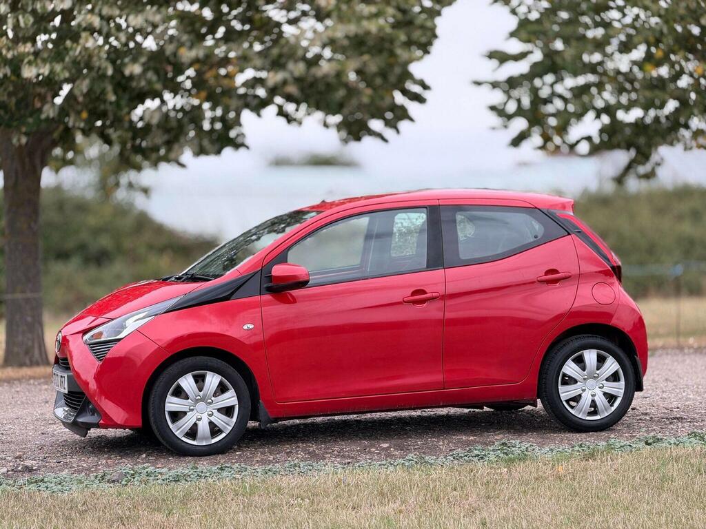 Toyota Aygo Hatchback Grey #13