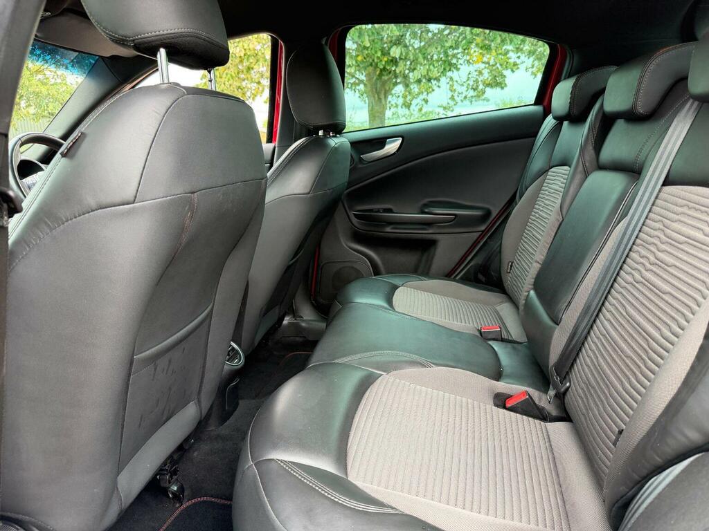 Alfa Romeo Giulietta Hatchback Blue #20
