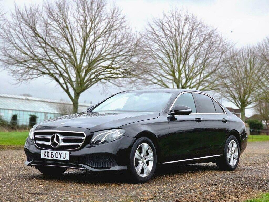 Mercedes-Benz E Class E200 Amg Line 7G-tronic White #12