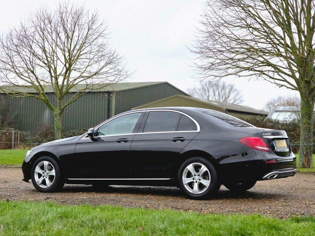 Mercedes-Benz E Class E200 Amg Line 7G-tronic White #9