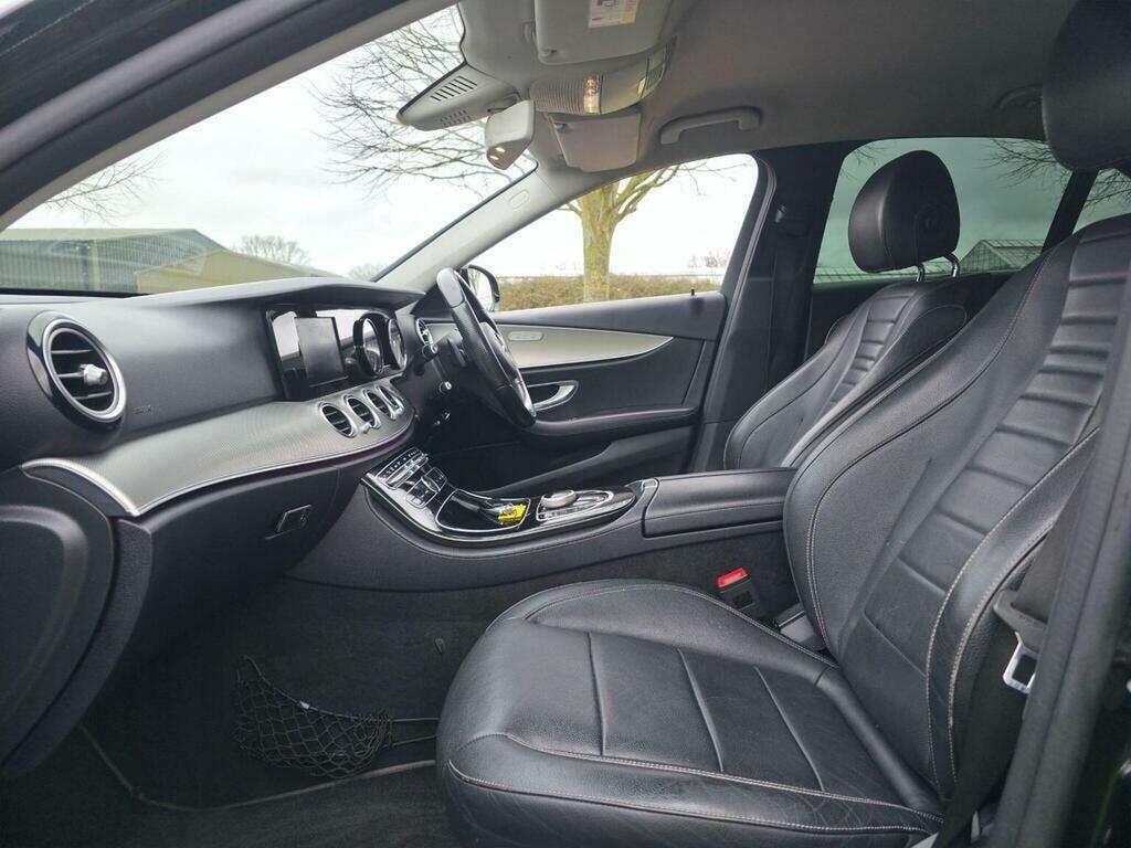 Mercedes-Benz E Class E200 Amg Line 7G-tronic White #18