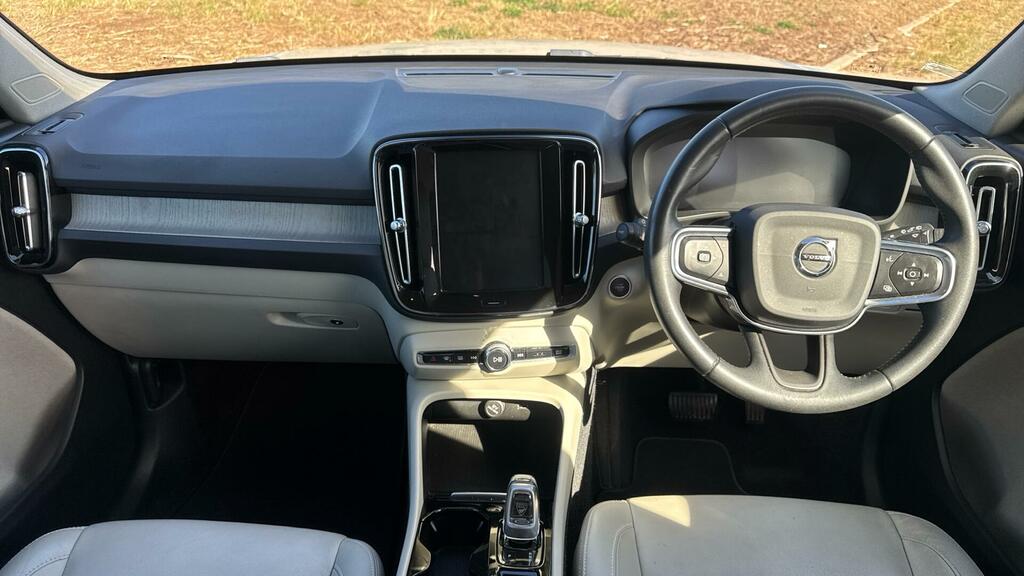 Volvo XC40 2.0 T4 Inscription Euro 6 Ss Silver #4