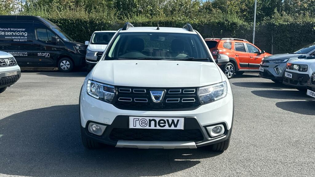 Dacia Sandero Stepway 0.9 Tce Laureate Euro 6 Ss White #6