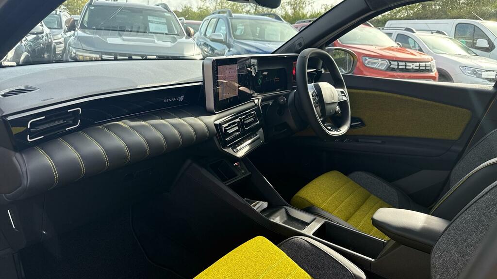 Renault 5 E-Tech Comfort Range 52Kwh Iconic Five Hatchback Elec Yellow #2