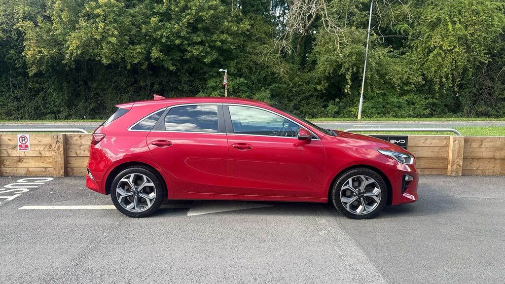 Kia Ceed 1.0 T-gdi 3 VN20RUR Red #5