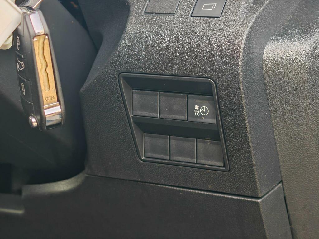 Citroen e-Berlingo Mpv Black #10