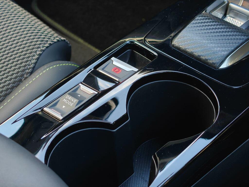 Peugeot e-2008 50Kwh Gt Grey #11
