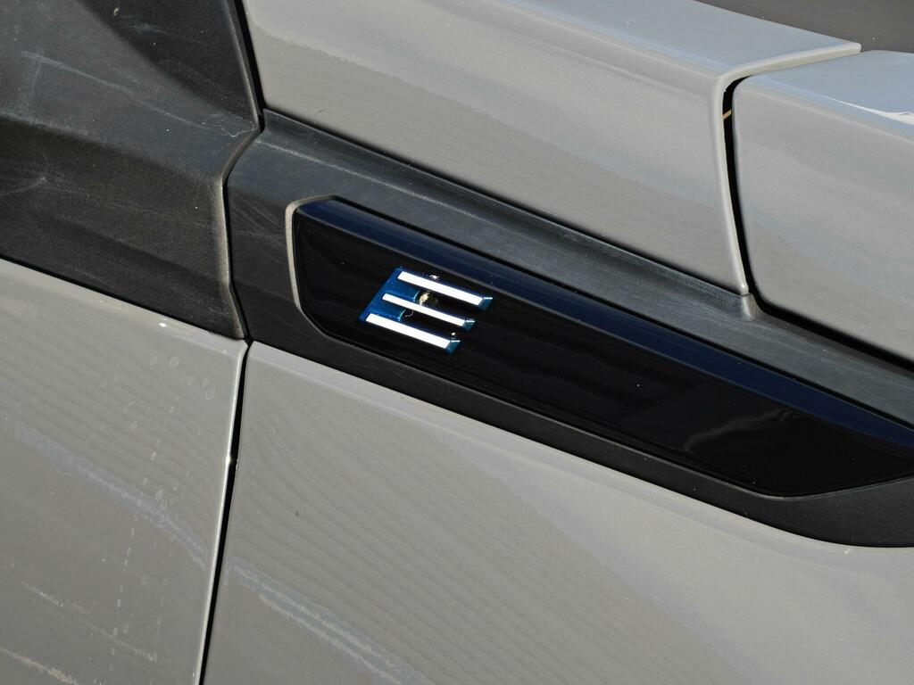 Peugeot e-2008 50Kwh Gt Grey #33