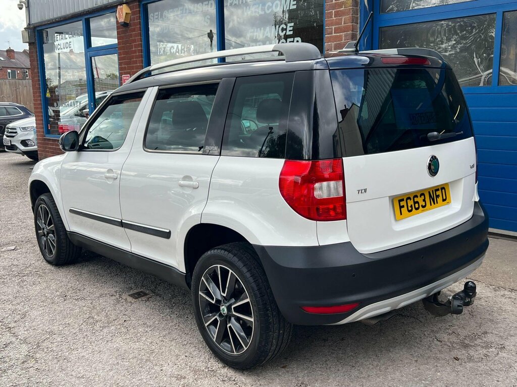 Skoda Yeti 2.0 Tdi Adventure Euro 5 White #4