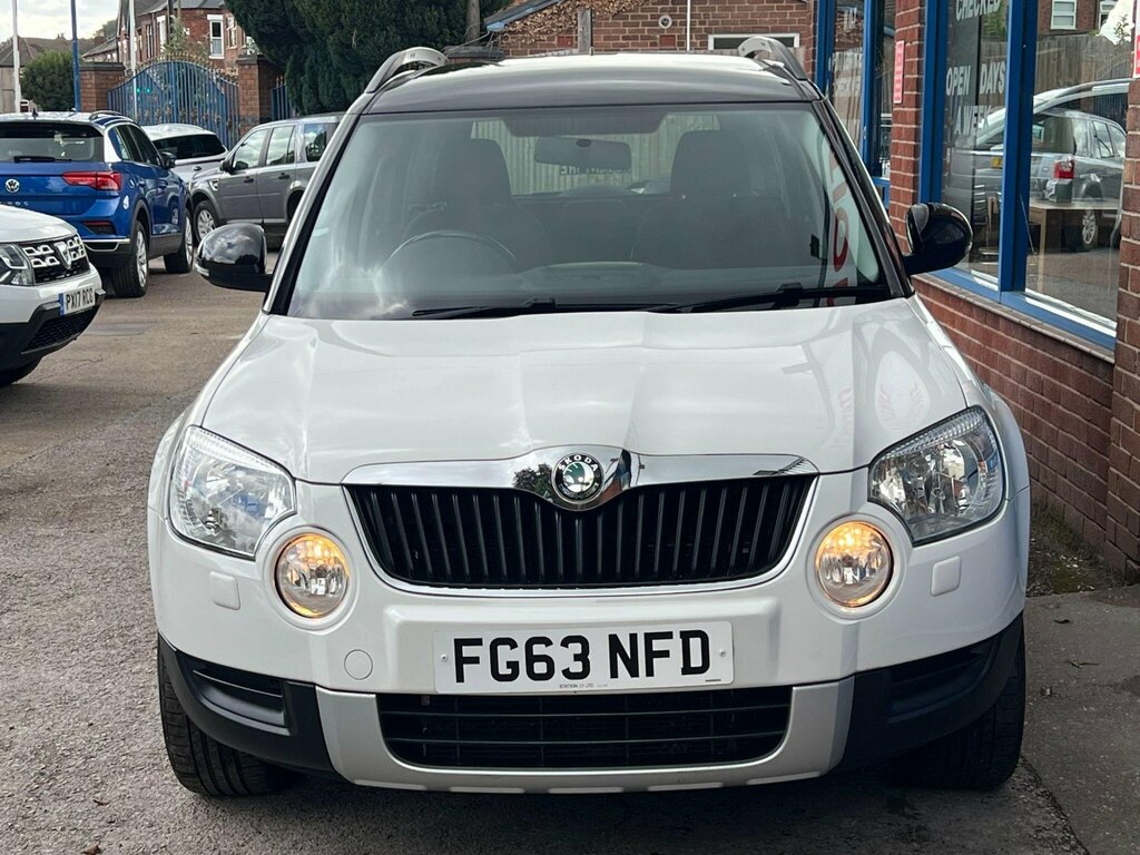 Skoda Yeti 2.0 Tdi Adventure Euro 5 White #2