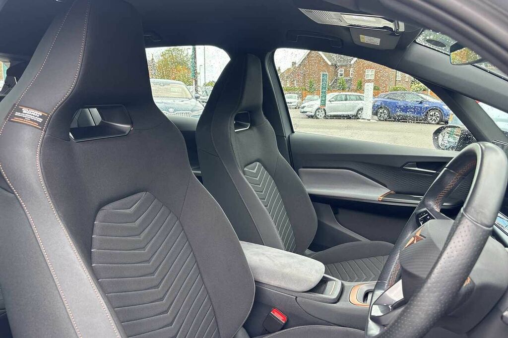 Cupra Born 150Kw V1 58Kwh White #24