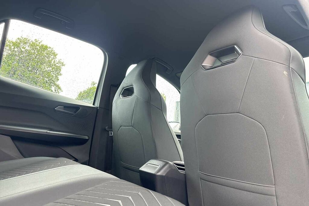 Cupra Born 150Kw V1 58Kwh White #41