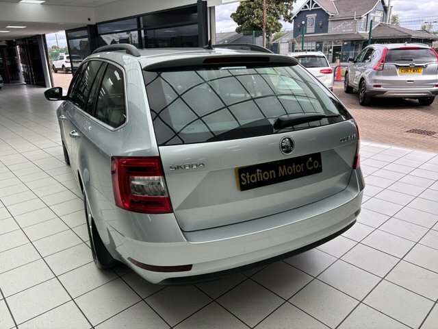 Skoda Octavia Vrs Green #9
