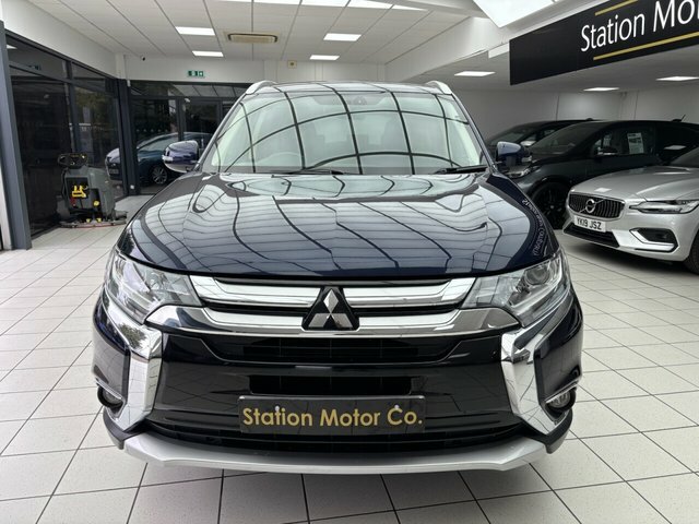 Mitsubishi Outlander Di-d 3 Suv Blue #4