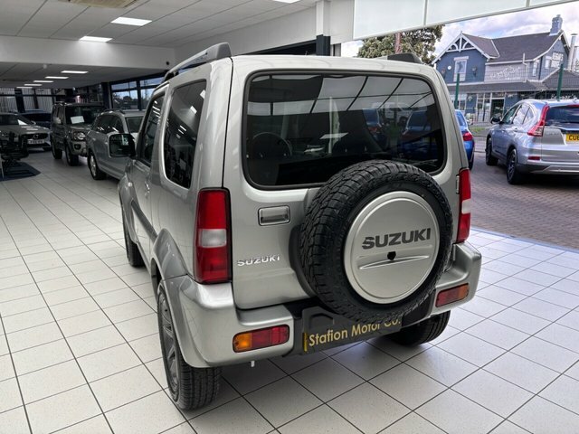 Suzuki Jimny Grey #9