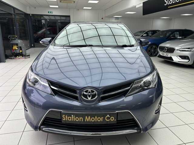 Toyota Auris V-matic Icon Plus Hatchback Blue #4