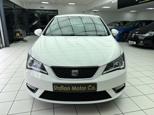 Seat Ibiza Tsi Se Hatchback White #4