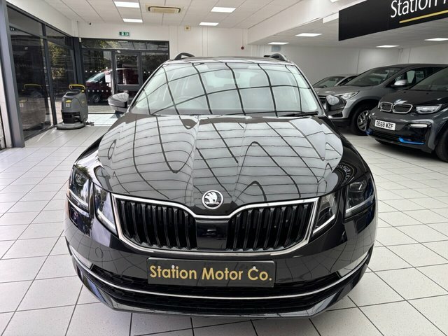 Skoda Octavia Tdi Se L Estate Black #4