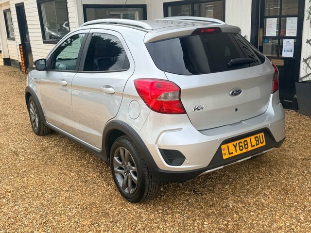 Ford KA+ Ka Zetec Red #12