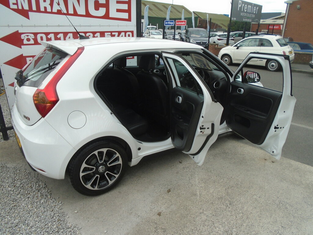 MG MG3 1.5 Vti-tech 3Style Hatchback Eu White #6
