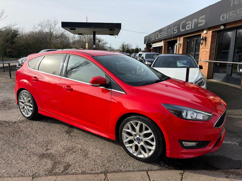 Ford Focus Hatchback 1.5 Tdci Zetec S Euro 6 Ss 2016 Red