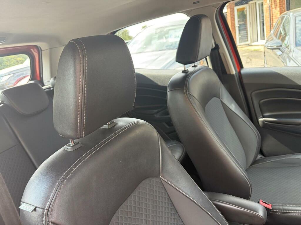Ford Ecosport Automatic Titanium Black #14