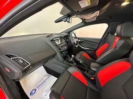 Ford Focus 1.6 Focus Titanium Blue #59