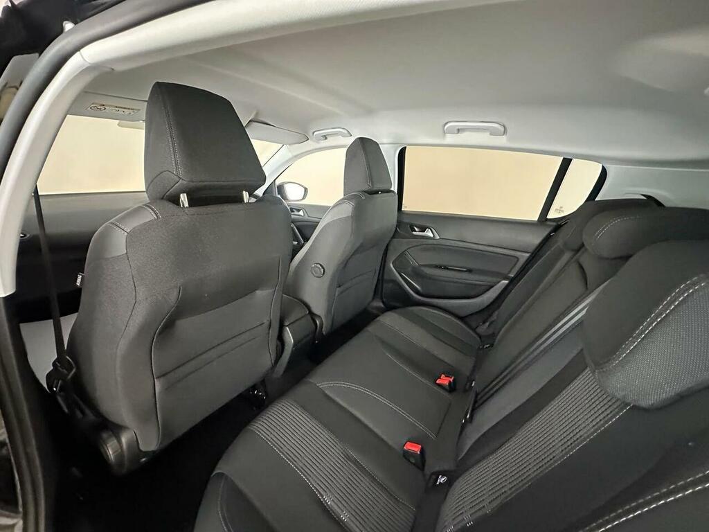 Peugeot 308 Hatchback White #19