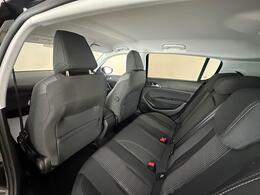 Peugeot 308 Hatchback White #46