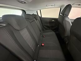 Peugeot 308 Hatchback White #43