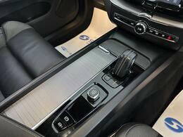 Volvo XC60 B5 P Awd Plus Dark Silver #42
