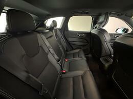 Volvo XC60 B5 P Awd Plus Dark Silver #48