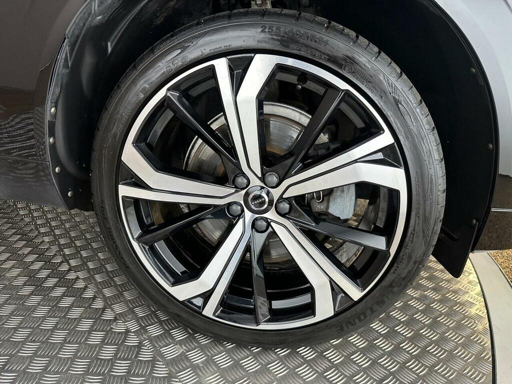 Volvo XC60 B5 P Awd Plus Dark Silver #29