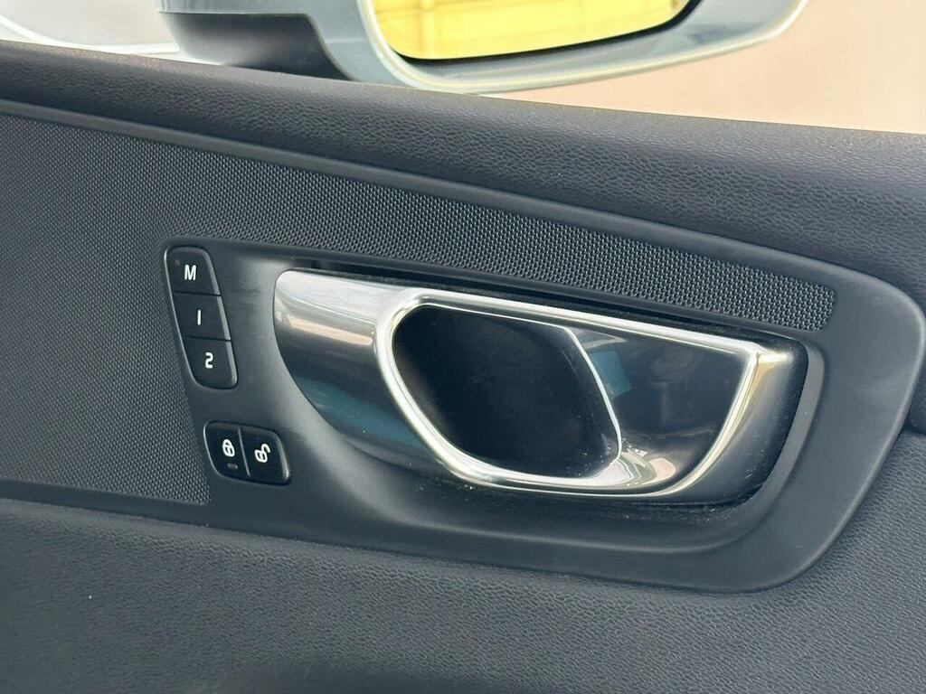 Volvo XC60 T5 Awd Momentum Leather Interior Blue #18