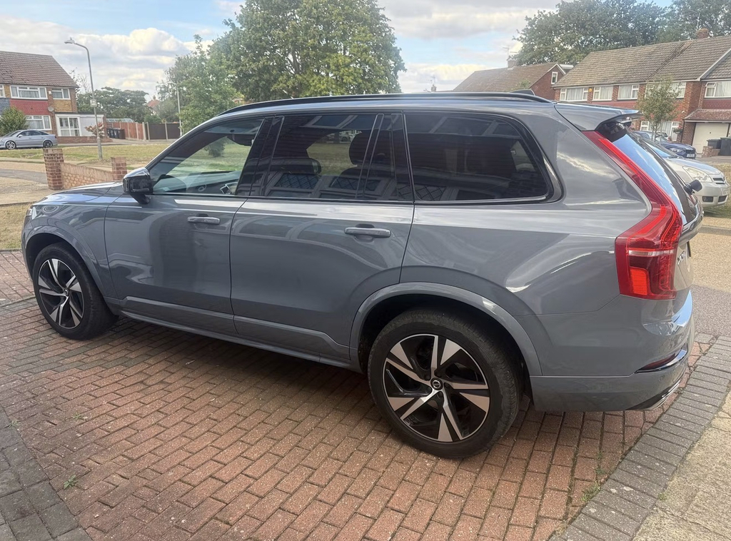 Volvo XC90 B5 R-design Awd Black #3