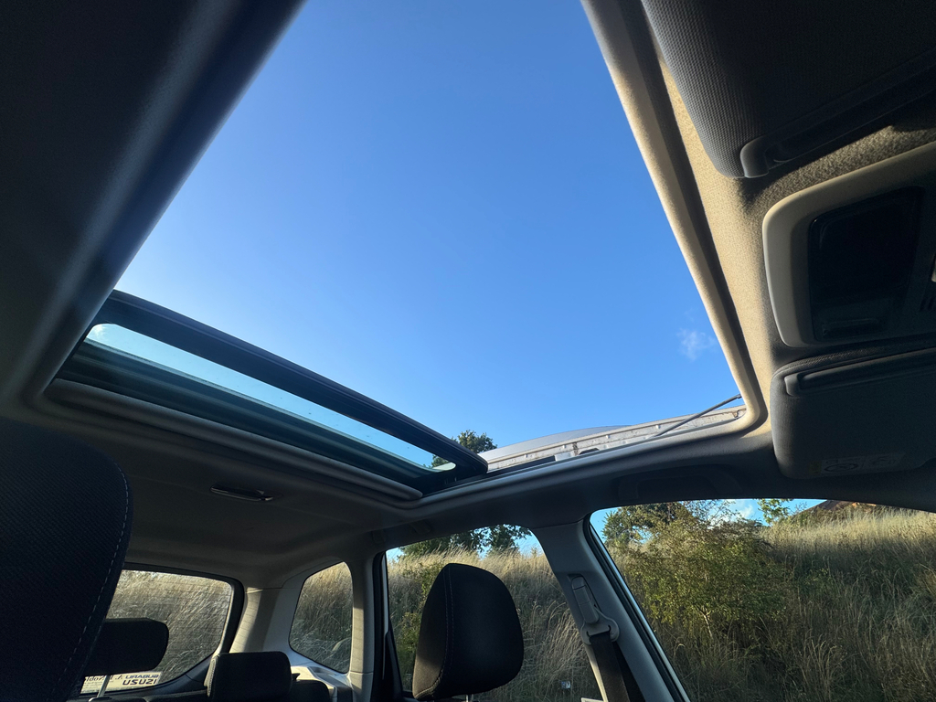 Subaru Forester I Xe White