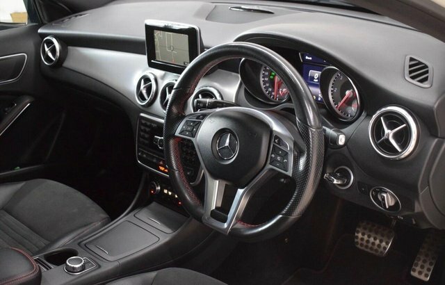Mercedes-Benz GLA Class Amg Line Grey #34