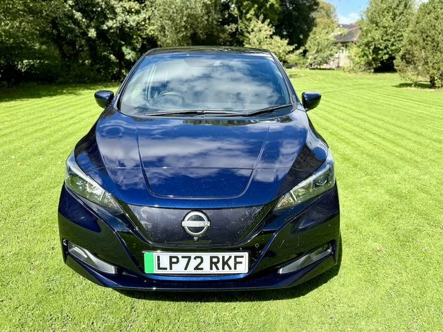 Nissan Leaf N-connecta Hatchback Blue #3