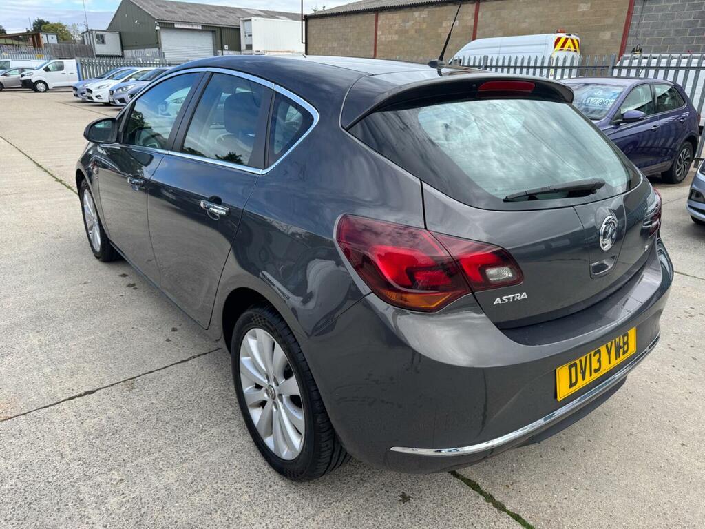 Vauxhall Astra 1.6 16V Se Euro 5 Silver #7