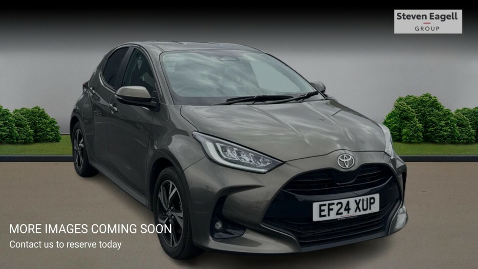 Toyota Yaris 1.5 Vvt-h Design Hatchback Hybrid E-cvt Brown