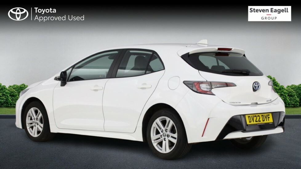 Toyota Corolla 1.8 Vvt-h Icon Cvt Euro 6 Ss White #4